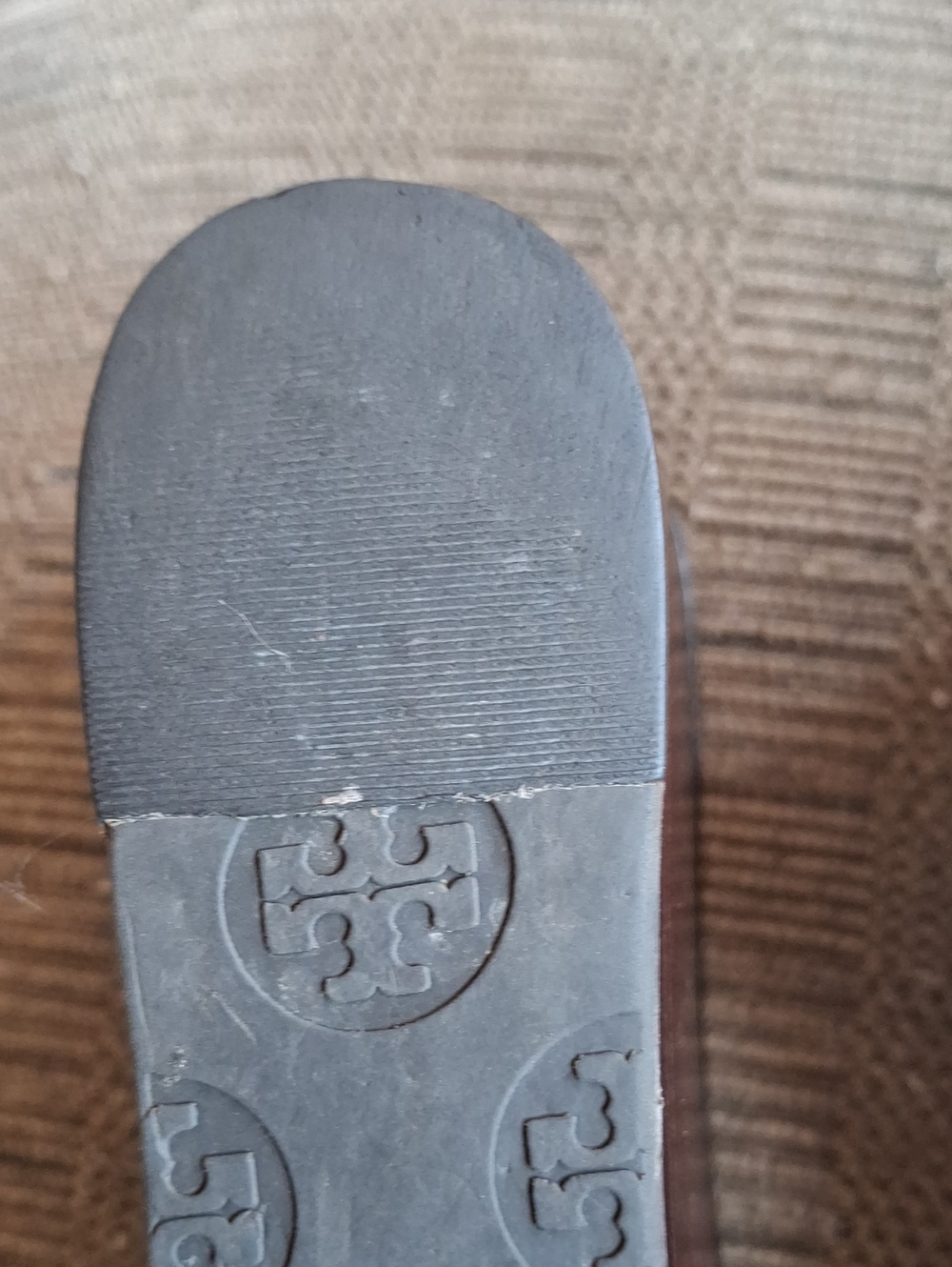 Tory Burch Wedge Sandles With Shoe Bag - Picture 8 of 10